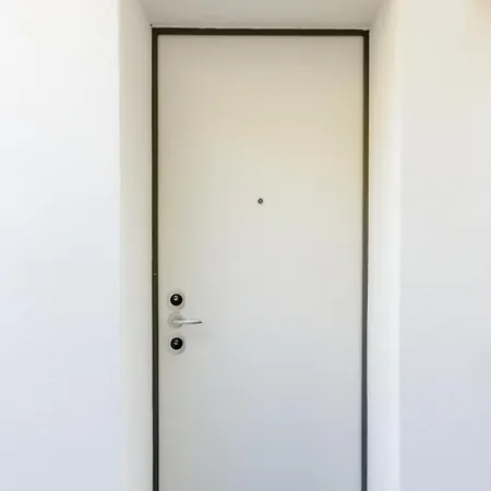 1 Bedroom Deluxe View Terrace Нессо