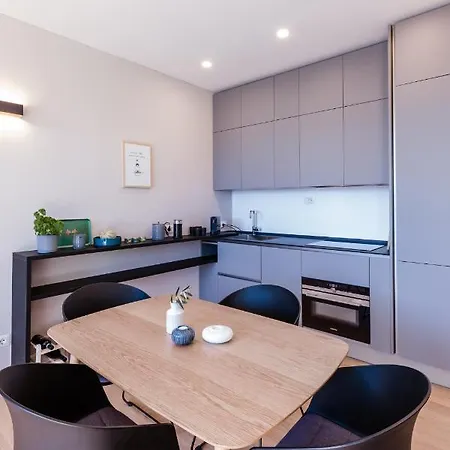 Апартаменты 1 Bedroom Deluxe View Terrace Нессо
