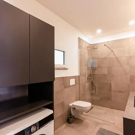 1 Bedroom Deluxe View Terrace *